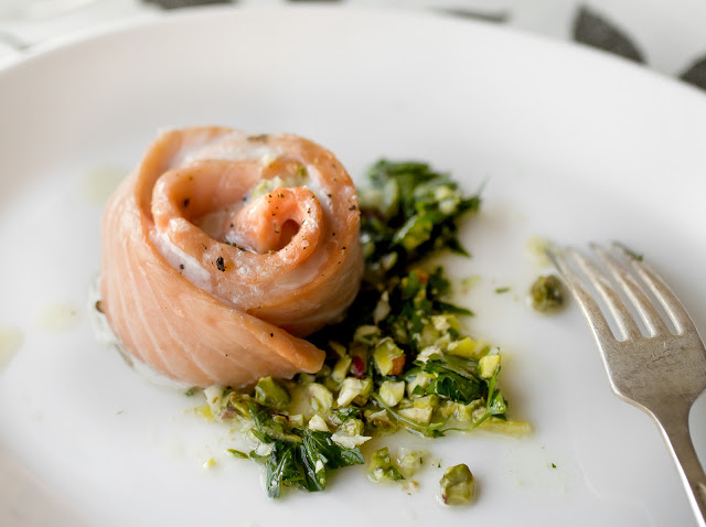 salmon rosettes, roasted salmon rosettes, roasted salmon, salmon recipe