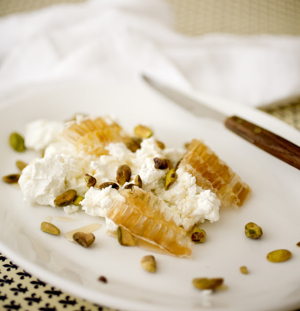 labneh, homemade labneh,